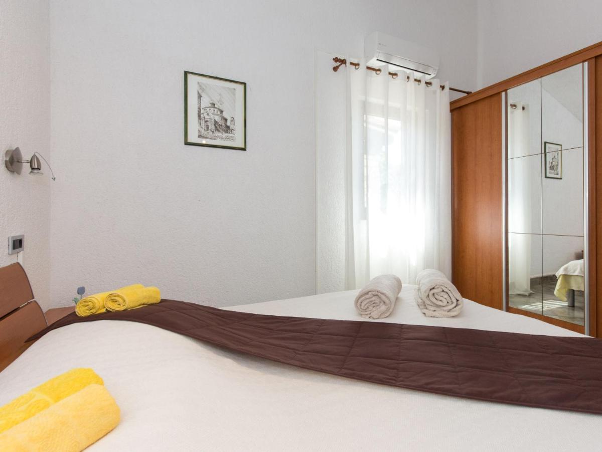 Apartment Starigrad-4 By Interhome Старіґрад Екстер'єр фото